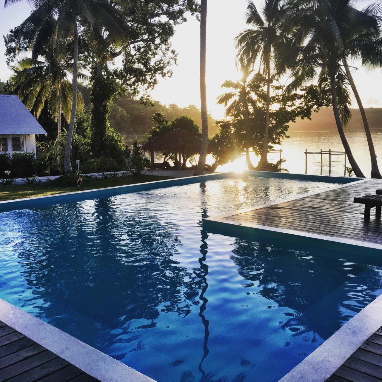 Hotel The Moso Port Vila Esterno foto