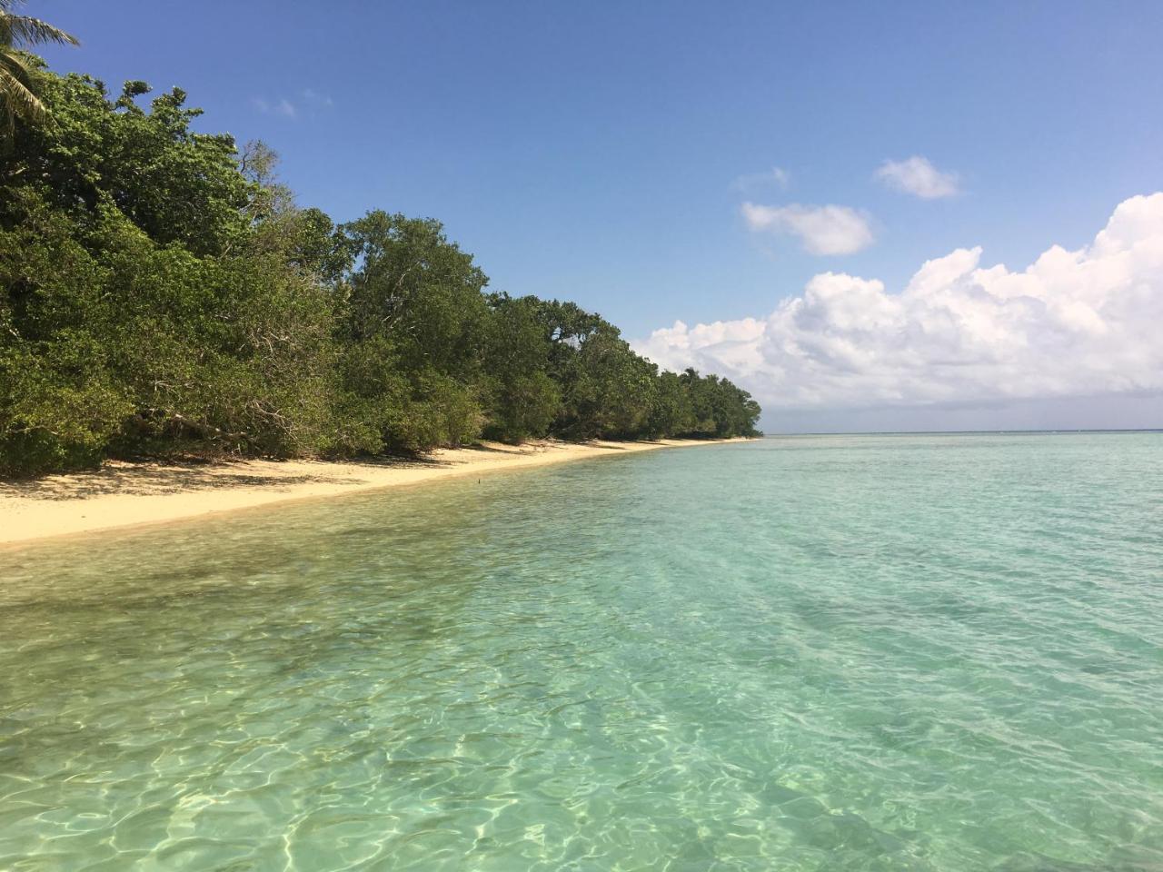 Hotel The Moso Port Vila Esterno foto